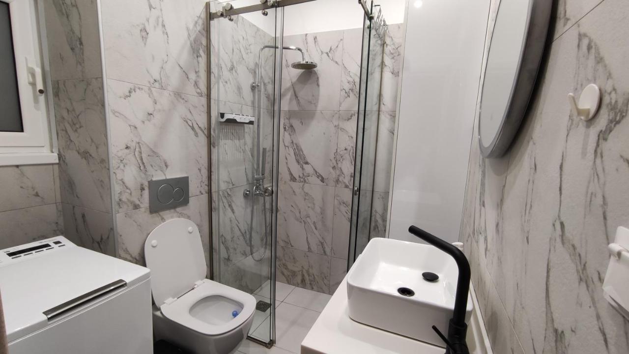 Two Bedroom Apartment In Αθήνα Εξωτερικό φωτογραφία